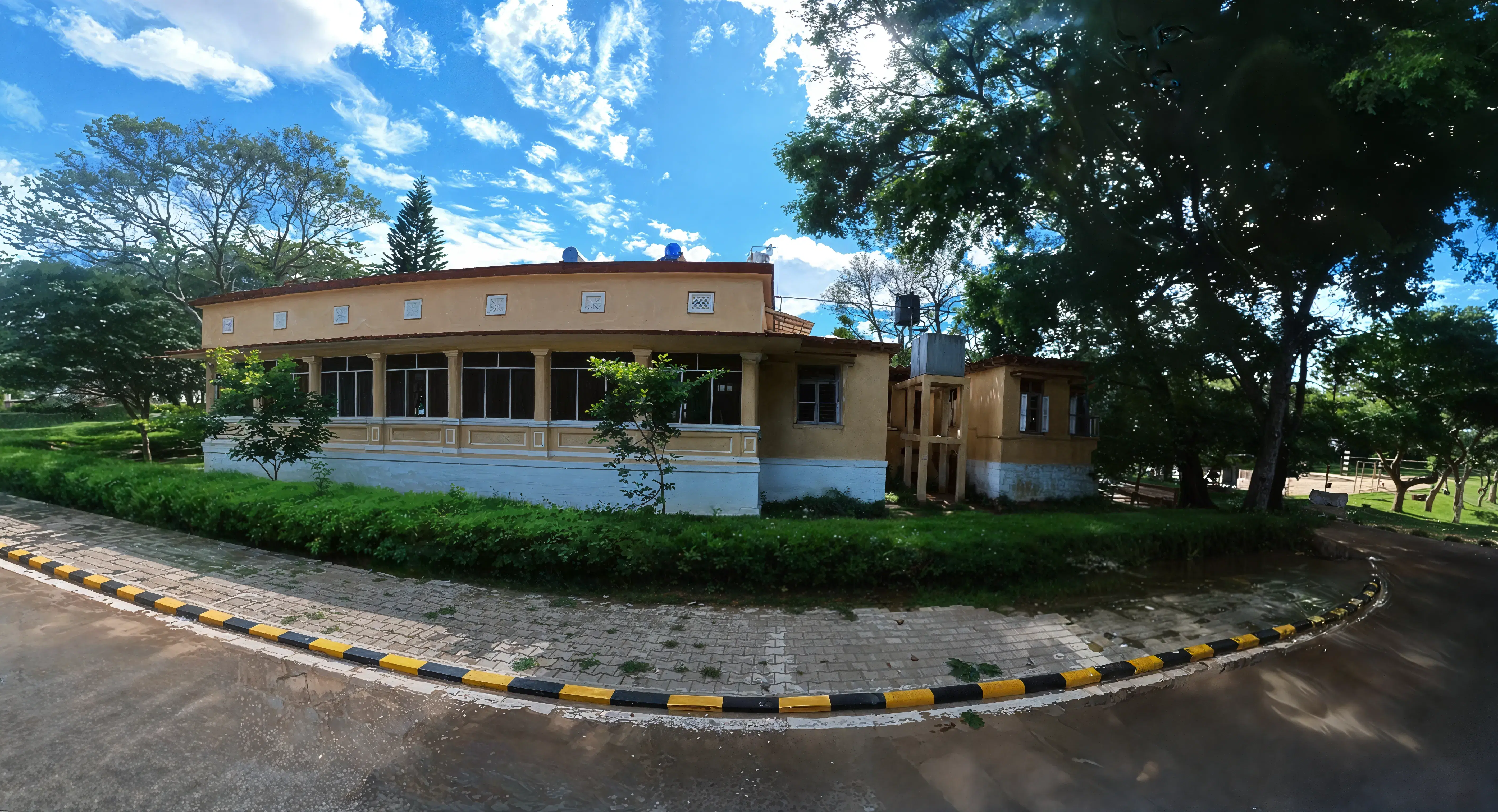 CFTRI Campus photo 3